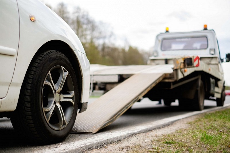 The Essential Guide To Choosing The Right Tow Truck For Your Vehicle”
